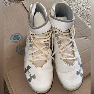 EUC Men's Under Armour Bryce Harper Hightop Cleats, size 13